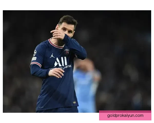 阿什拉夫在技术特点上与坎塞洛相似，均展现出强大的进攻支持能力。